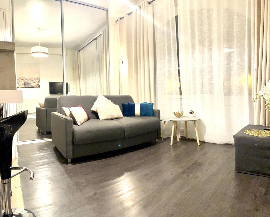Cozy Studio Chatelet パリ エクステリア 写真